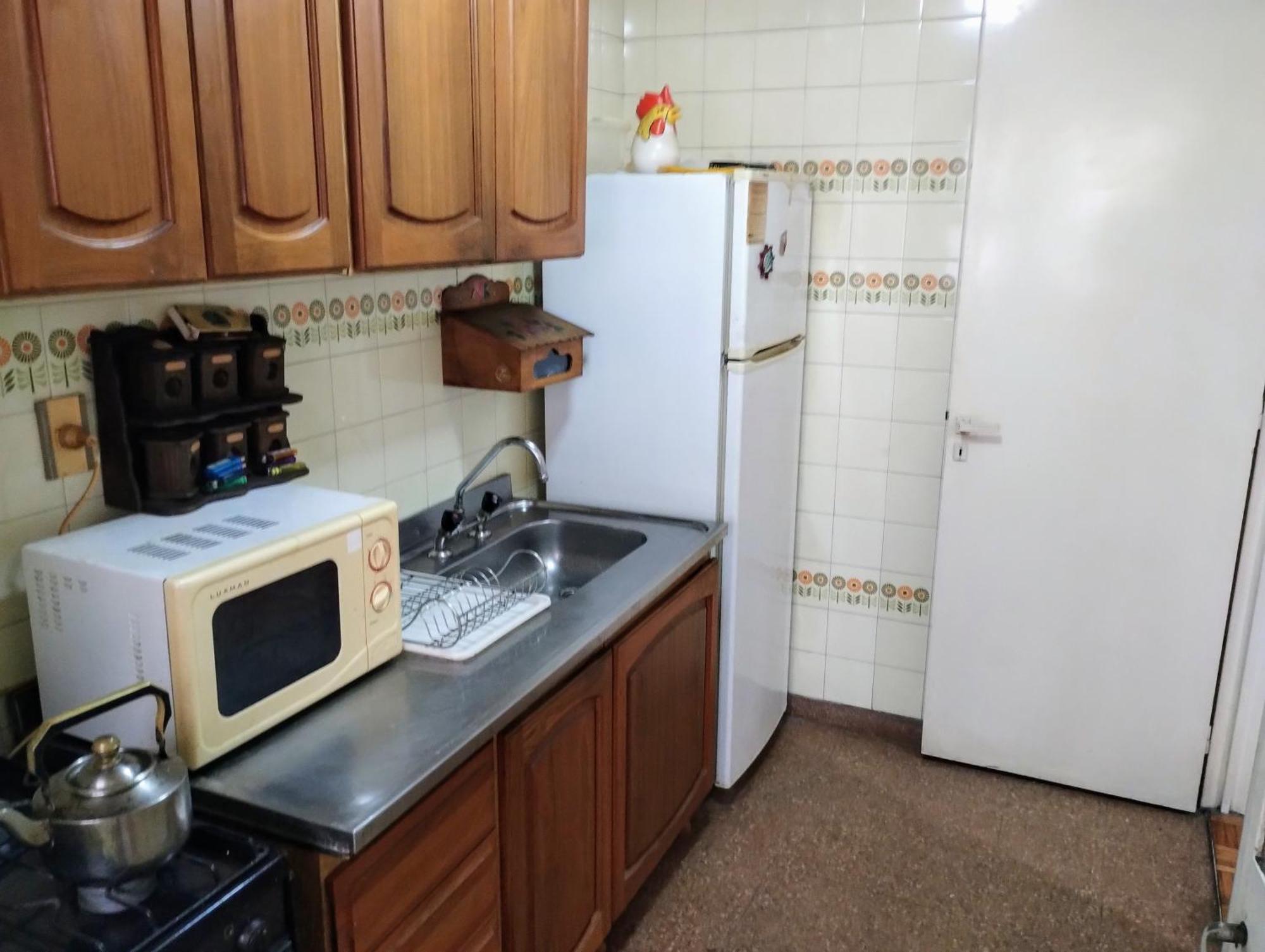 Departamento En Pleno Centro De Apartamento