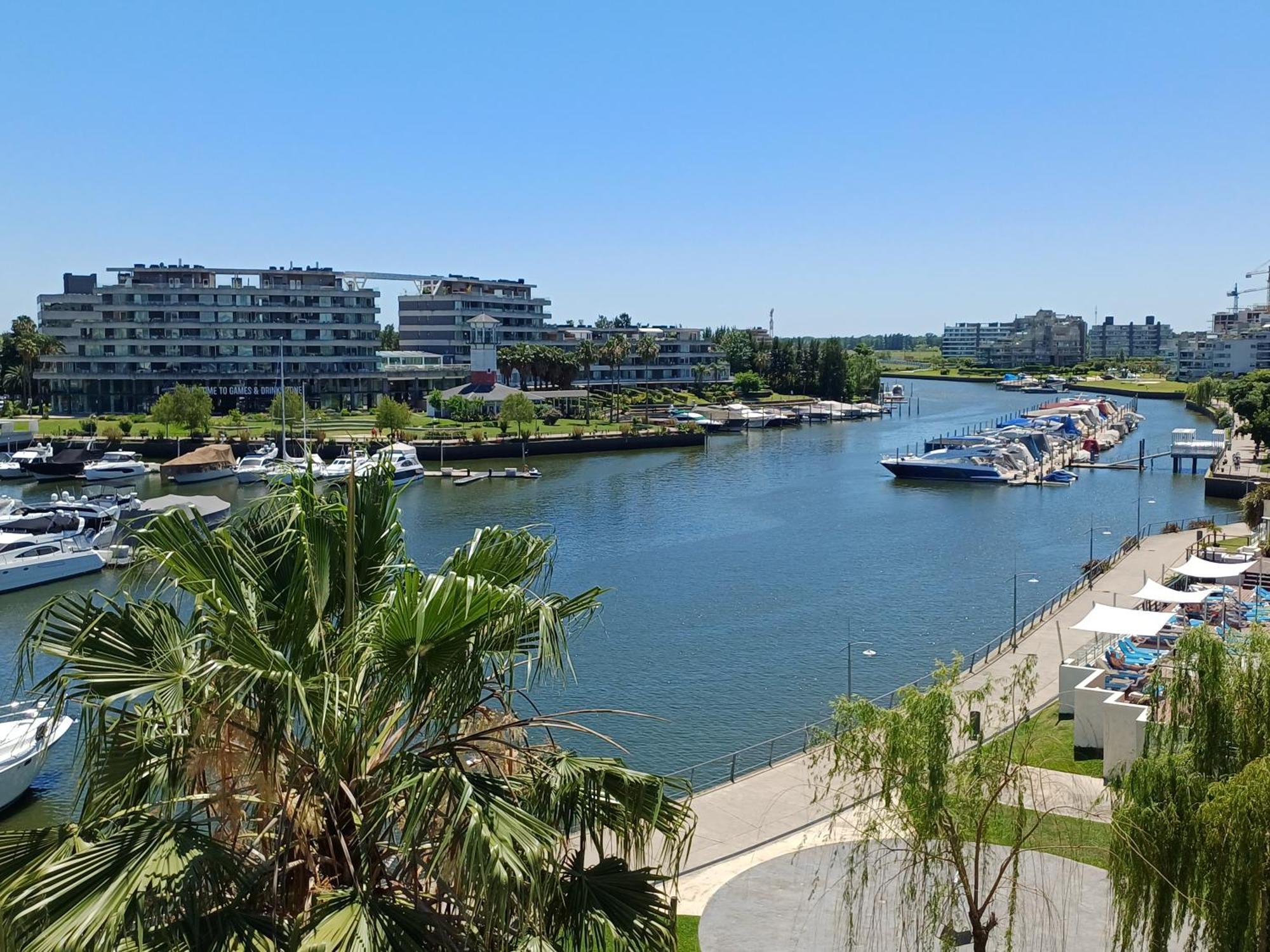Departamentos Bahia Grande Nordelta Con Balcon Y Vista A La Bahia Piscina Opcional Arancelada!! Apartamento Buenos Aires