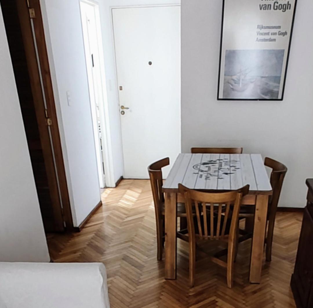 Santa Fe Av For 4 Persons In Recoleta *