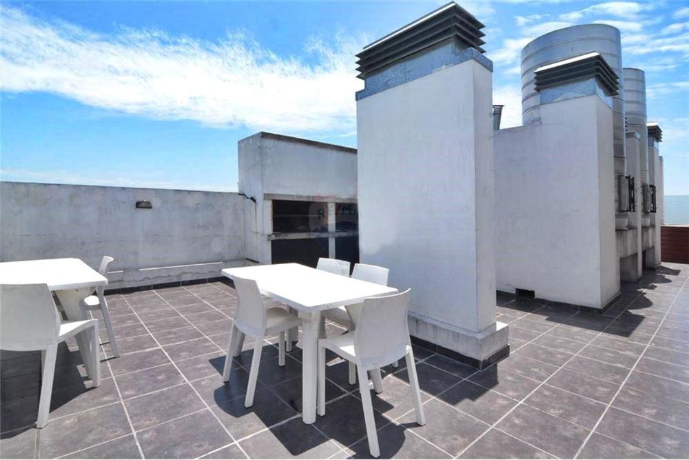 Departamento Con Balcon Y Pileta En Palermo Hollywood