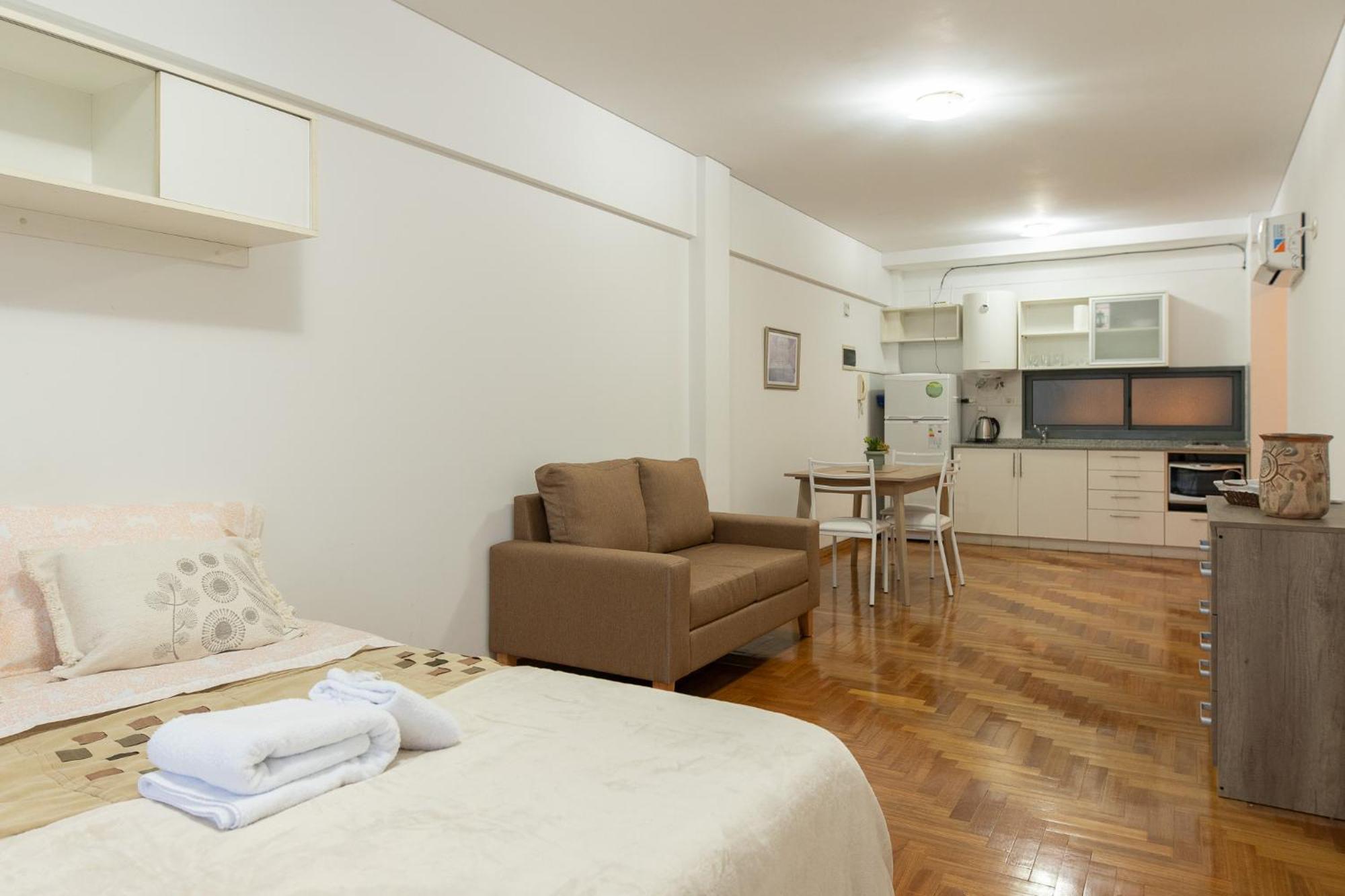 Cambacua Charcas Y Agueero Apartamento *