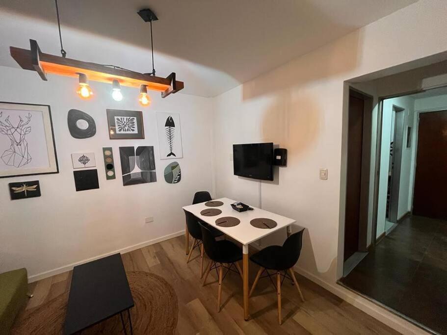 Par De Estudios Comunicados. Tierra Fertil Apartamento