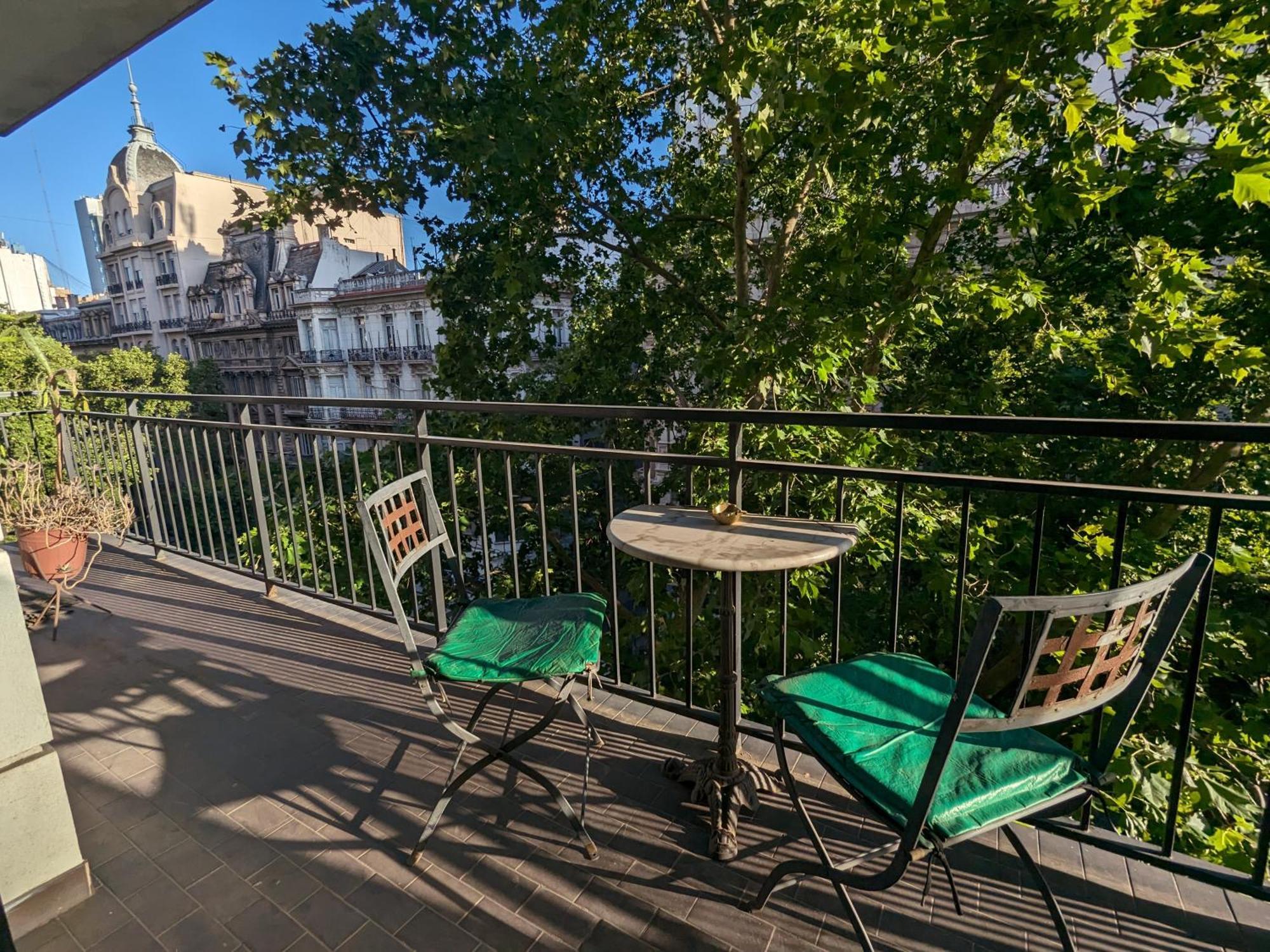 Location In - 2 Bdrm Appt Apartamento Ciudad Autónoma de Buenos Aires