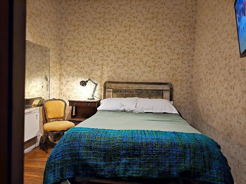 Comodo Centro: Convenient Near Gastronomy Hubs Apartamento