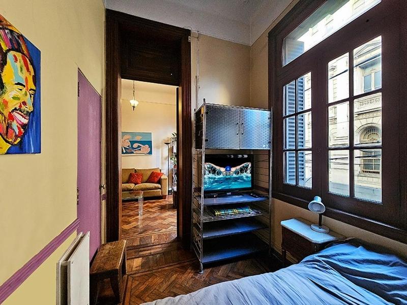 Apartamento Comodo Depto En Centro, Cerca De Importantes Avenidas Centros Gastronomicos Y Plaza Houssey, Ciudad Autónoma de Buenos Aires