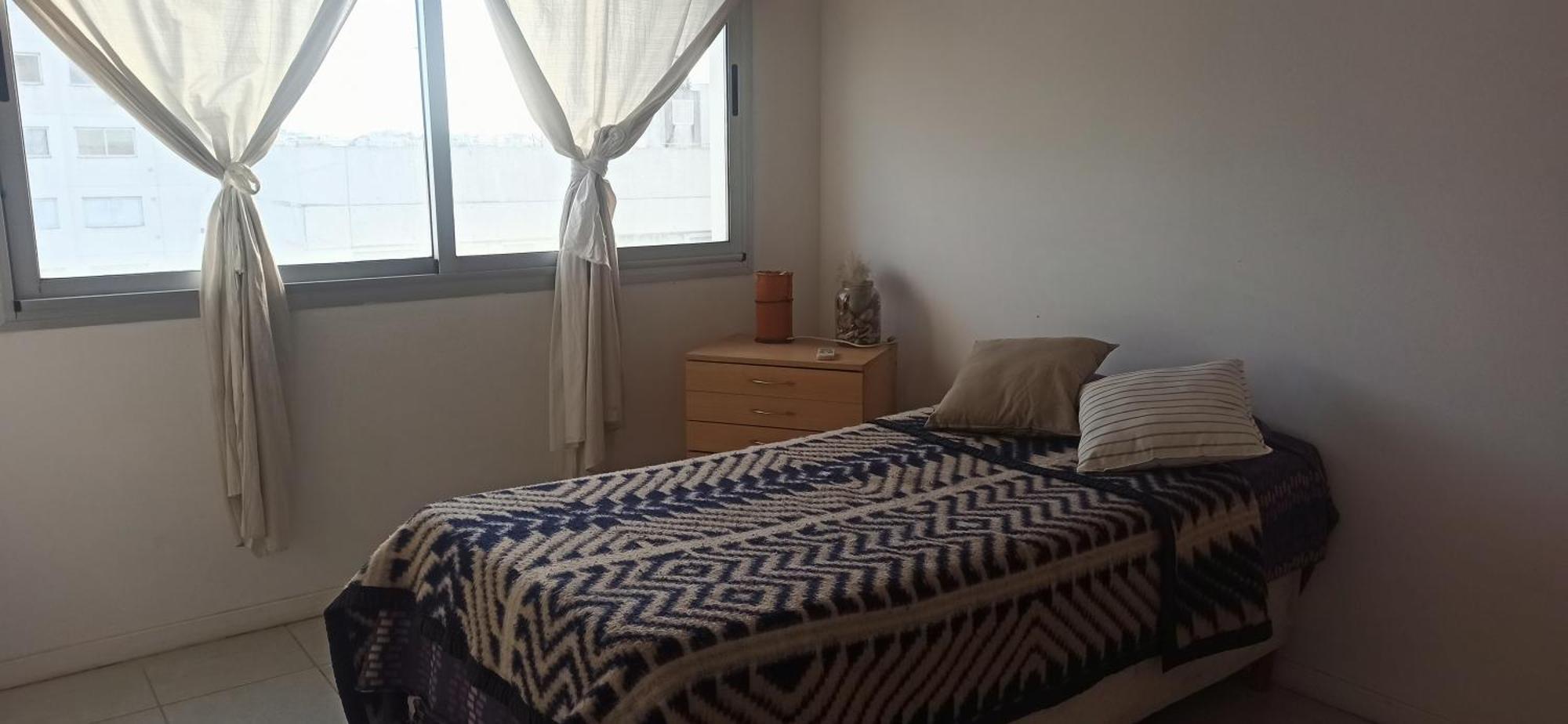 Apartamento Luminoso Estudio De Dos Ambientes *