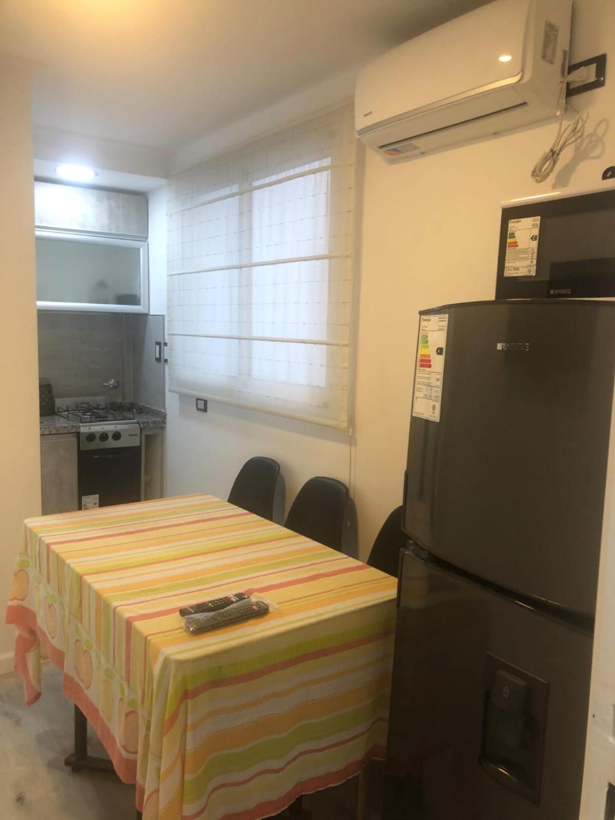 Estudio Pasteur 569,