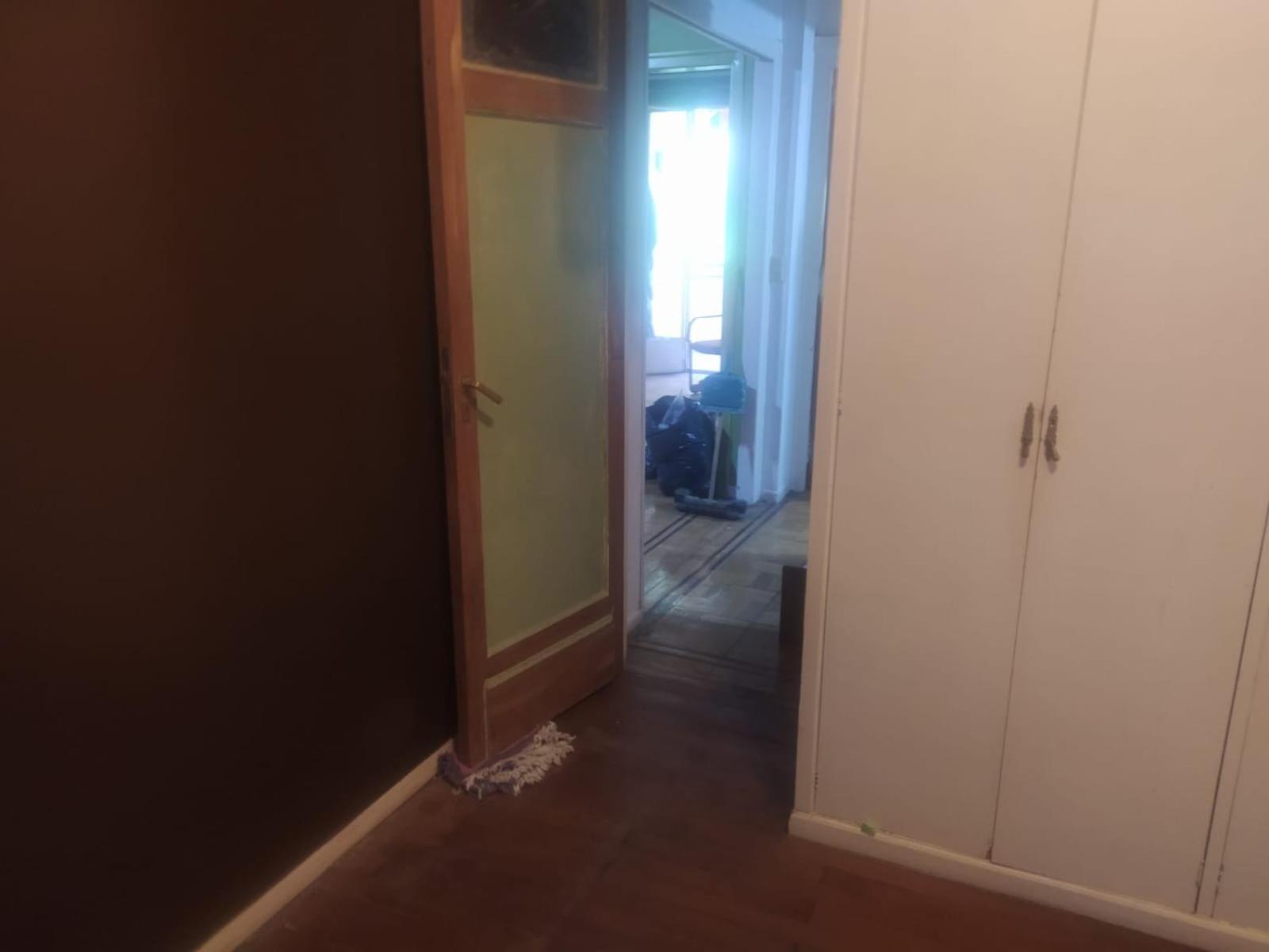 Apartamento Departamento Con Balcon Al Frente 5 Ambientes Y Jardin