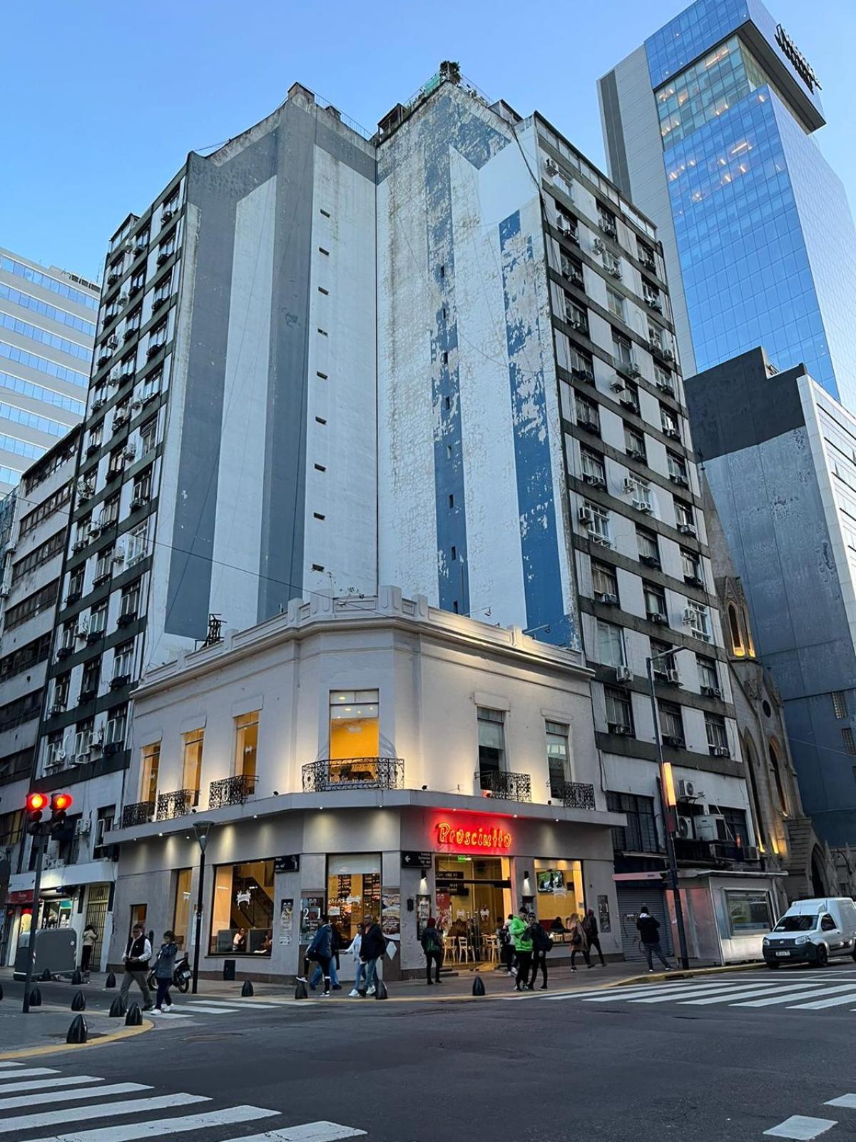 Encantador Y Luminoso Estudio En Zona Obelisco Sobre Avenida Corrientes