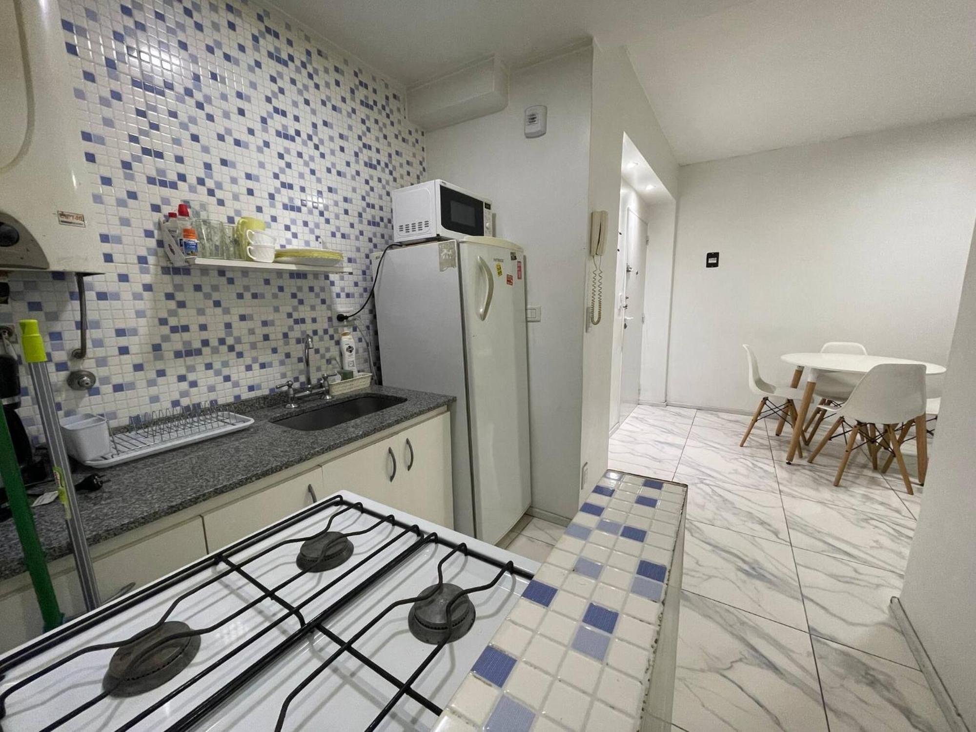 Comfortable 3-bedroom In Palermo *