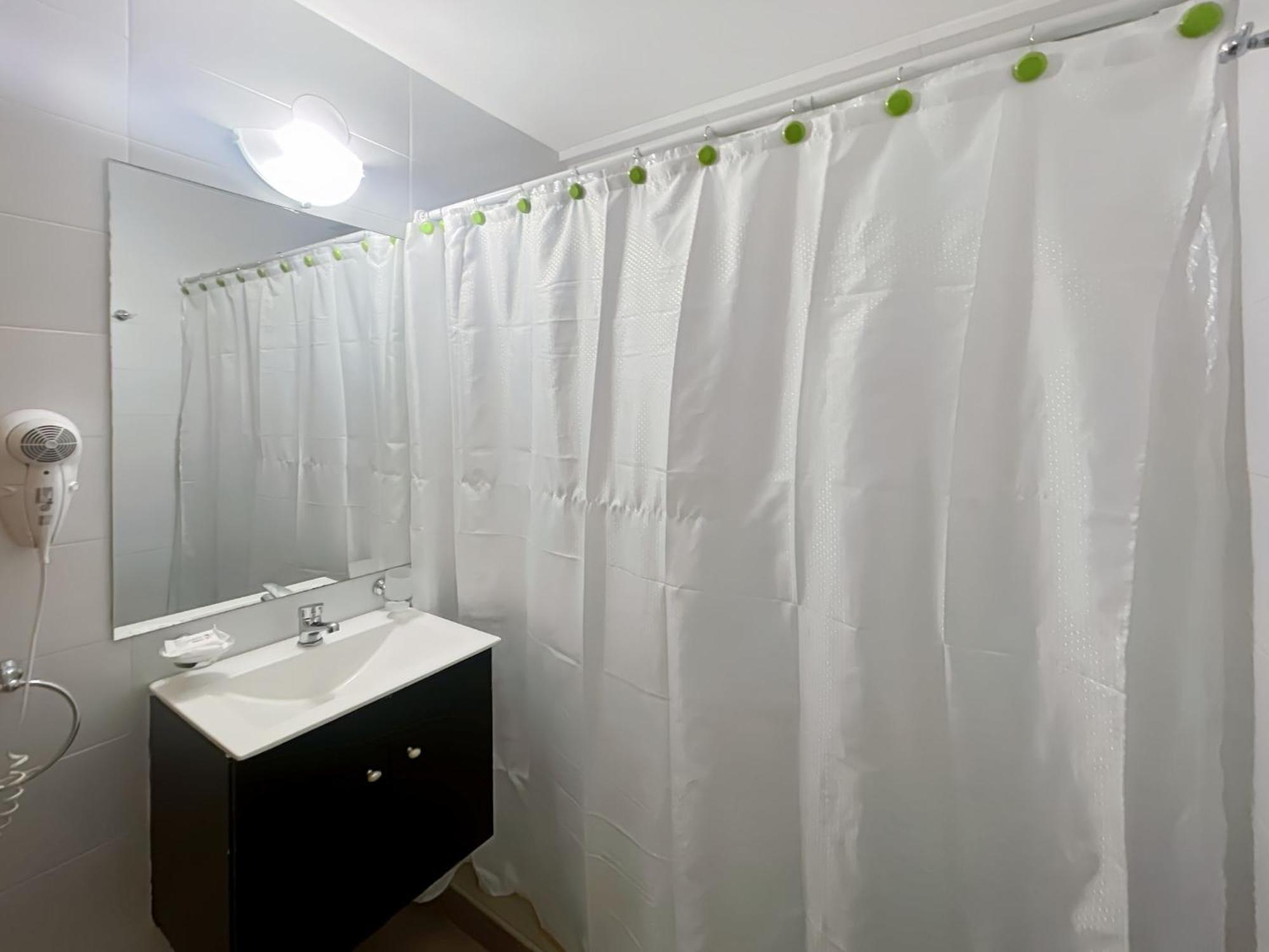 Apartamento Modern With Amenities In The Heart Of The Saenz Pena -u15 Ciudad Autónoma de Buenos Aires