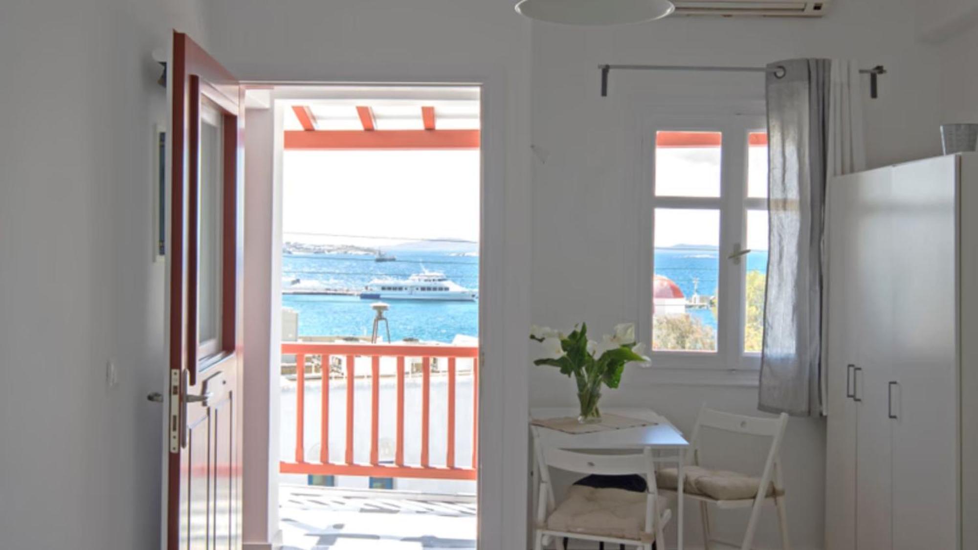 Modern With Amenities In The Heart Of The -u14 Apartamento