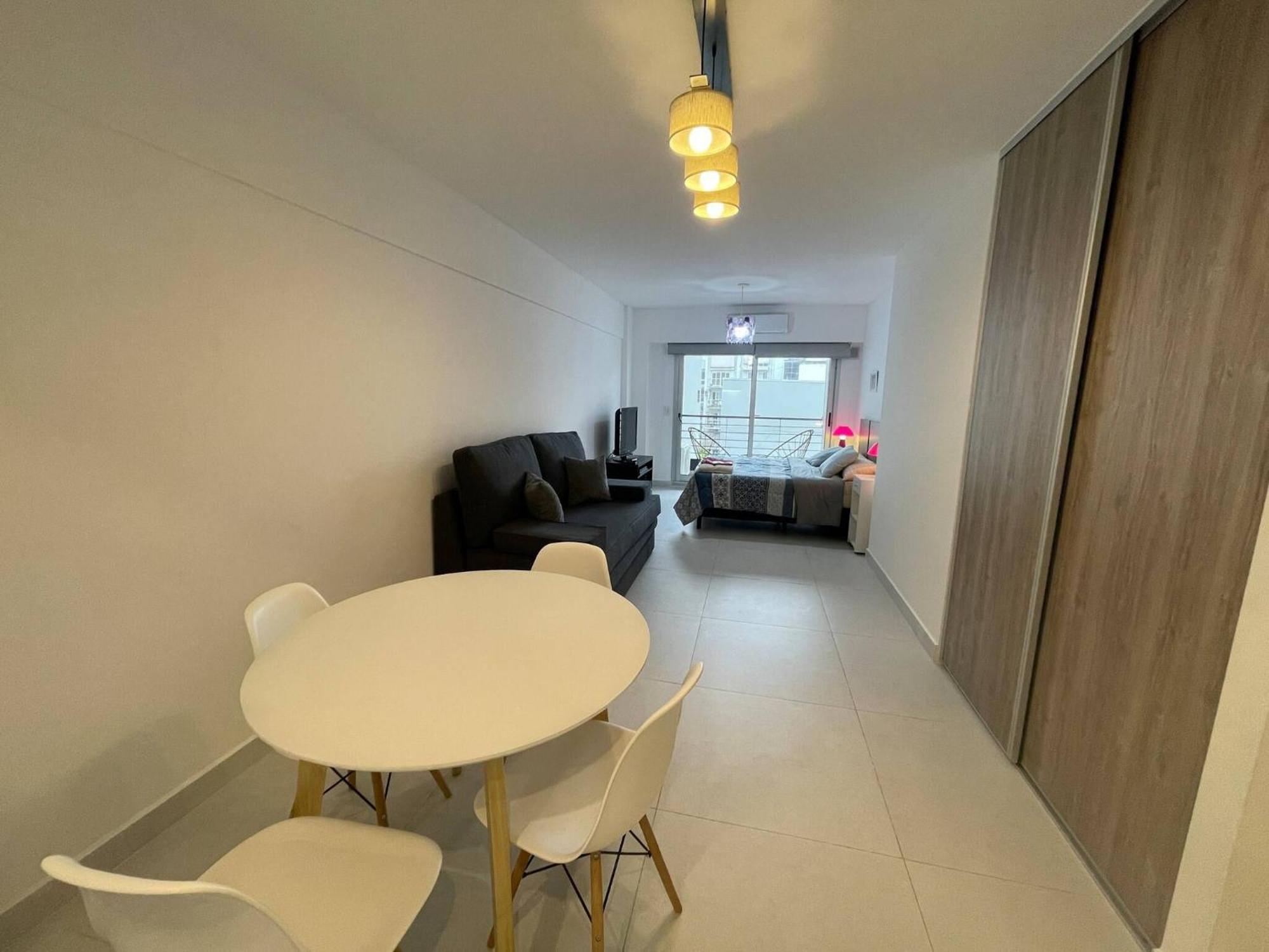 Apartment Splendid, Modern, And Cozy