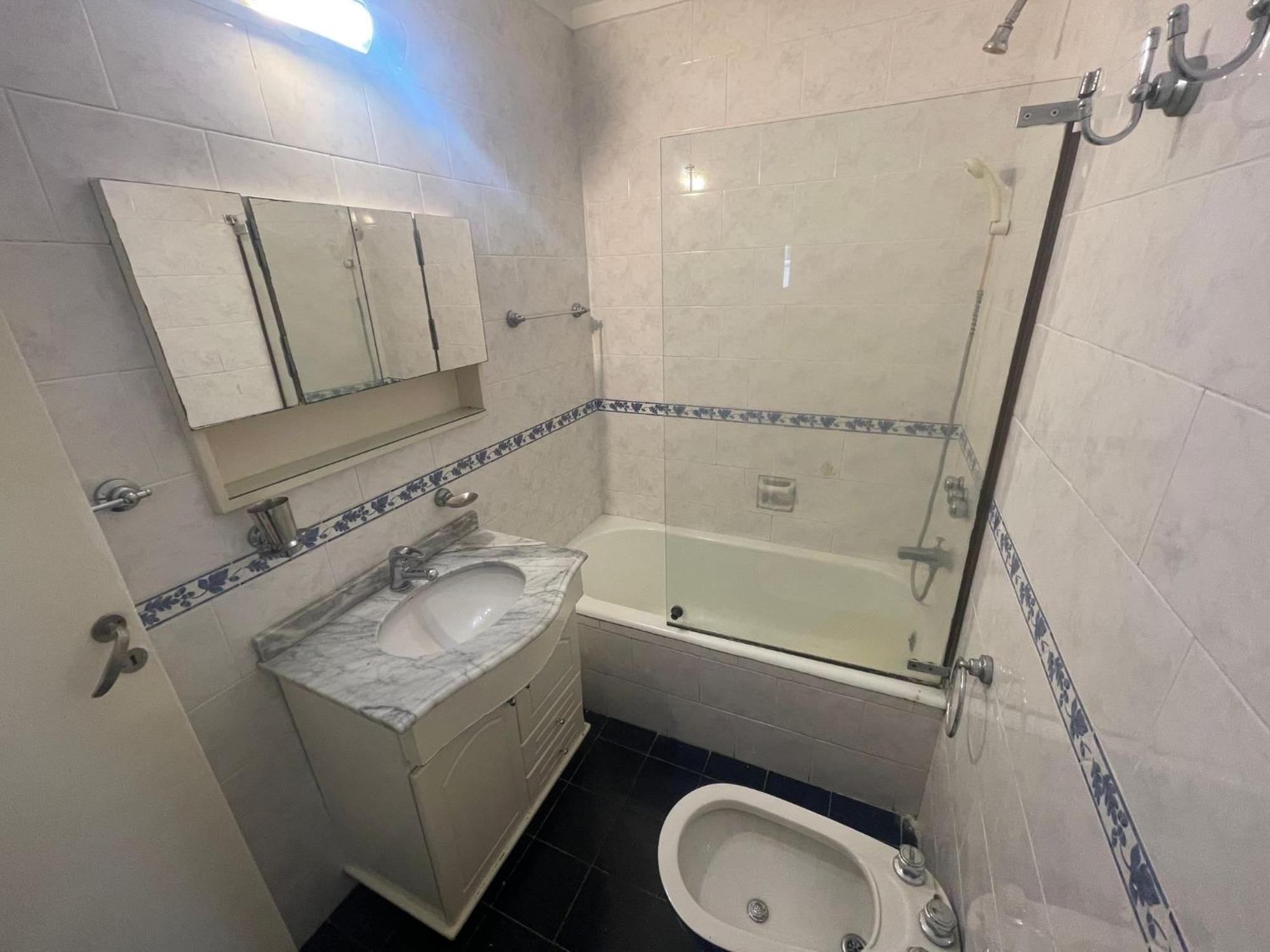 Luxurious Three-bedroom In The Heart Of Ciudad Autónoma de Buenos Aires