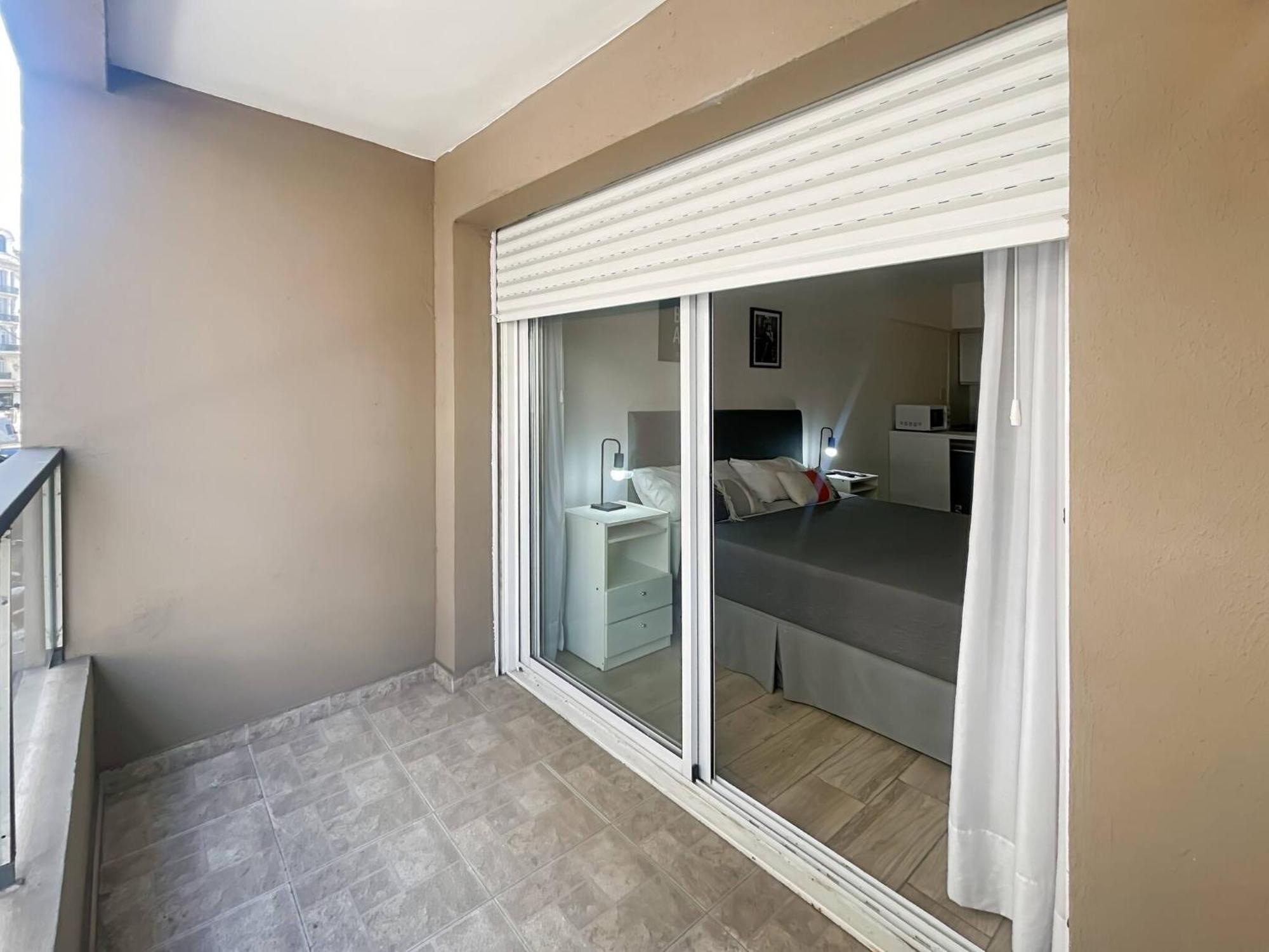 Modern With Amenities In The Heart Of The -u9 Ciudad Autónoma de Buenos Aires