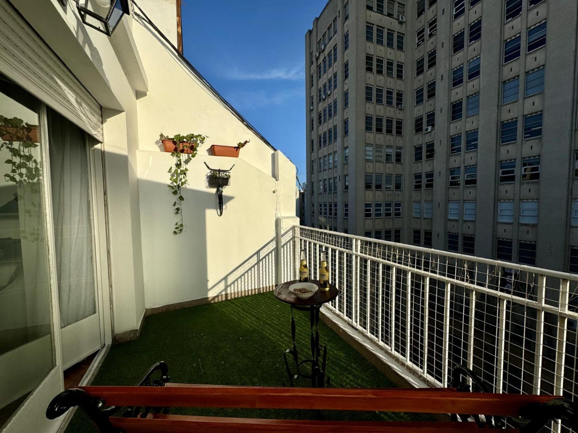 Apartmento Luminoso Con Terraza A Facultades - Dolar Oficial Apartamento *
