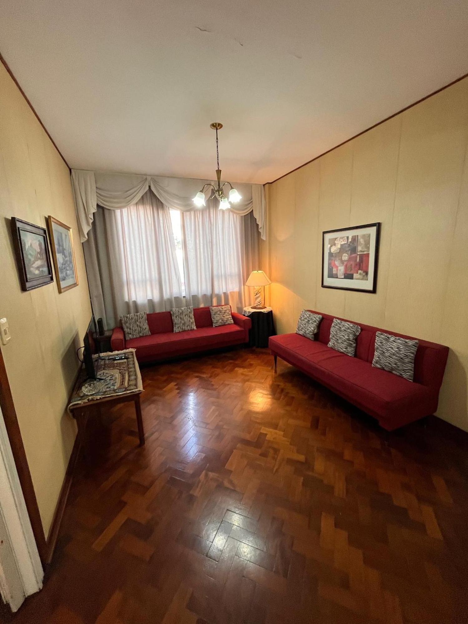 Amplio Apartamento Frente Al Teatro Colon Ciudad Autónoma de Buenos Aires
