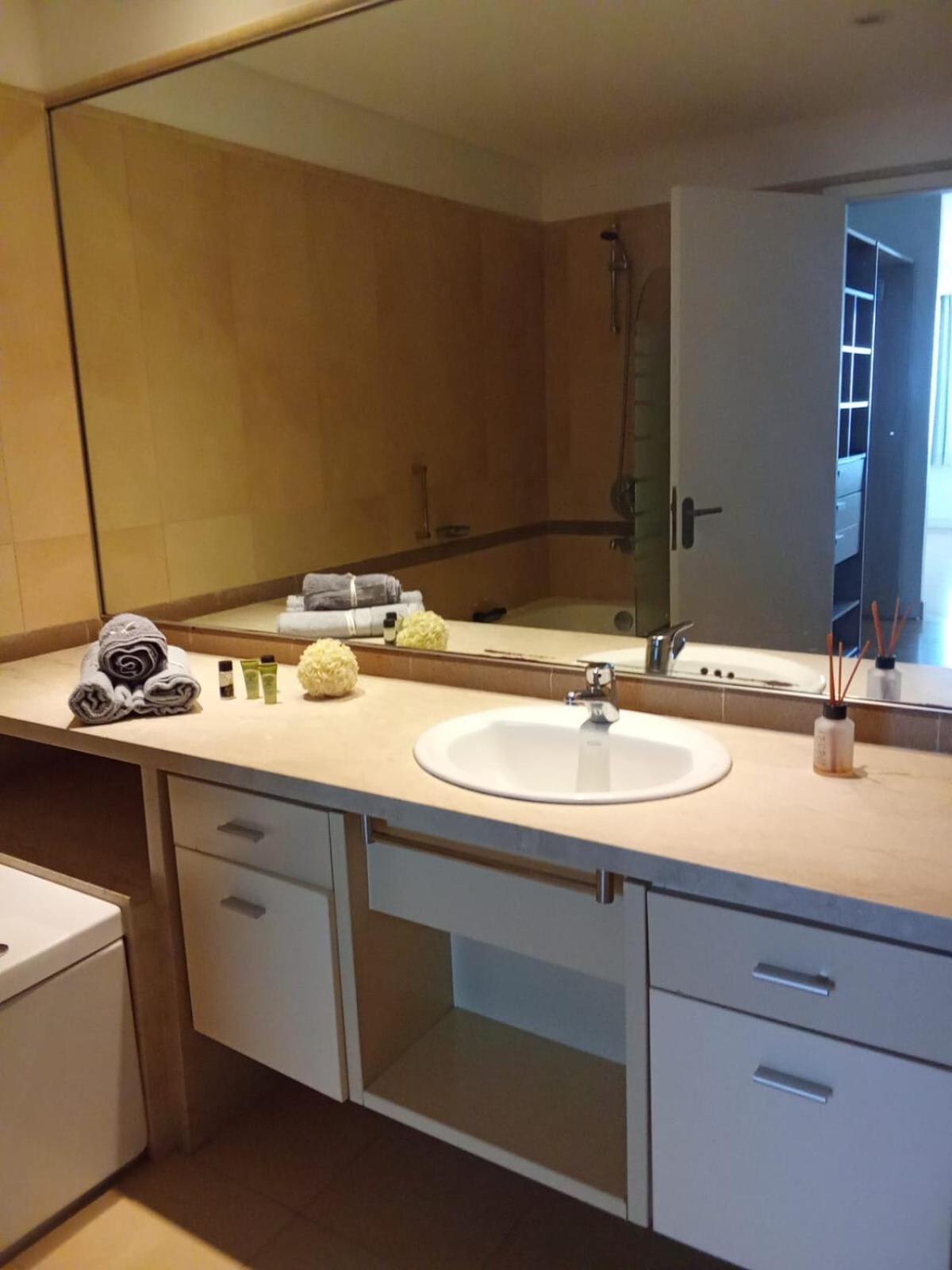 Departamento * Ciudad Autónoma de Buenos Aires