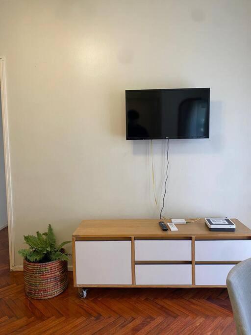 Cozy In Area Of Recoleta *