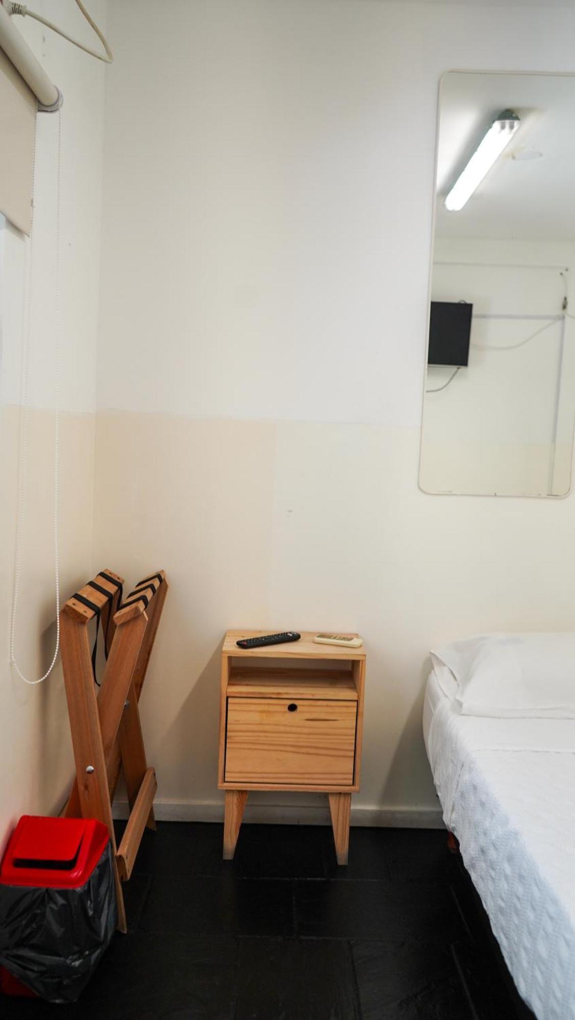 Habitaciónes En Casa Con Piscina En Palermo *