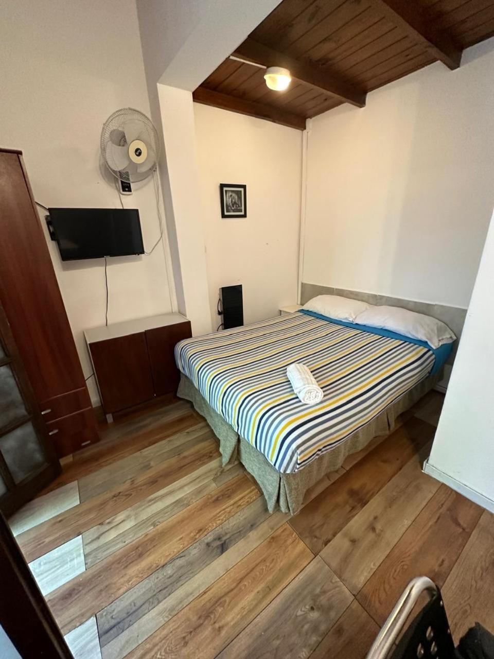 Arguibel 2833 Hotel *