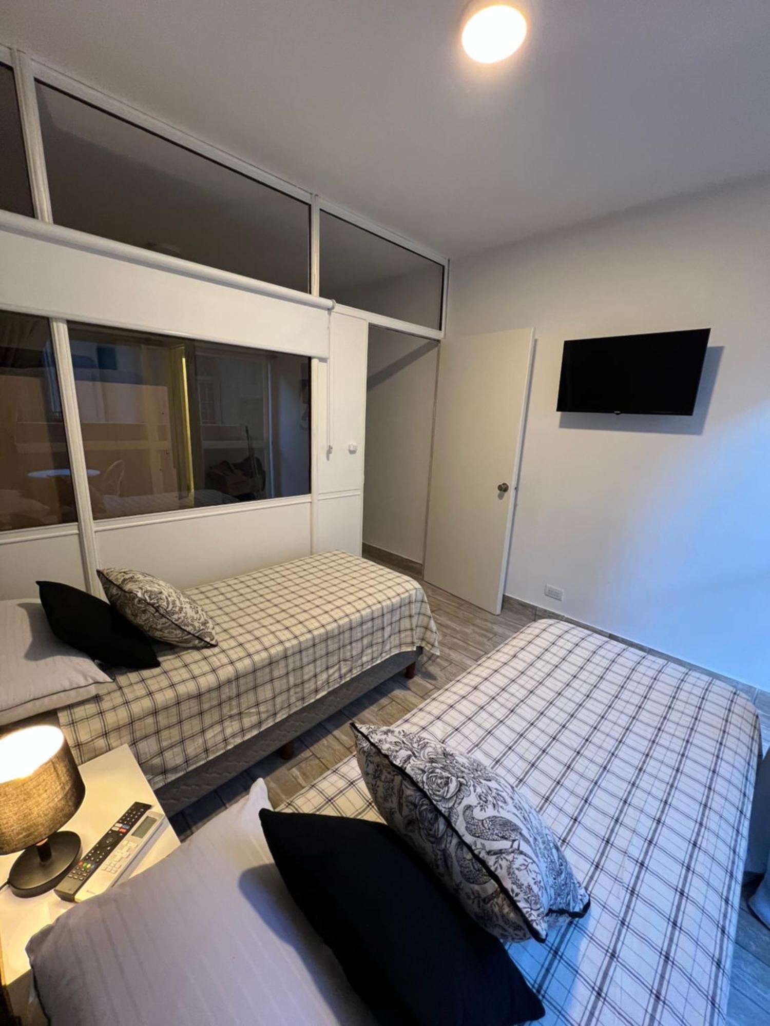 Congreso Boutique Con Balcon Y Bano Privado Externo Buenos Aires