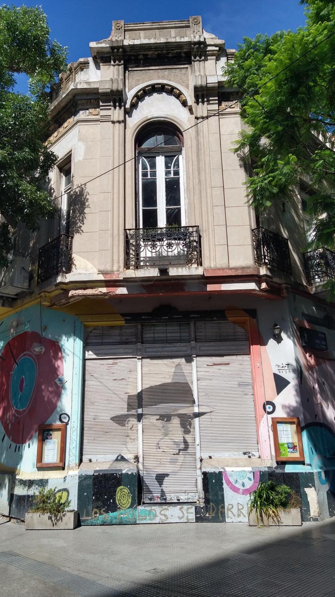 Divine * Ciudad Autónoma de Buenos Aires