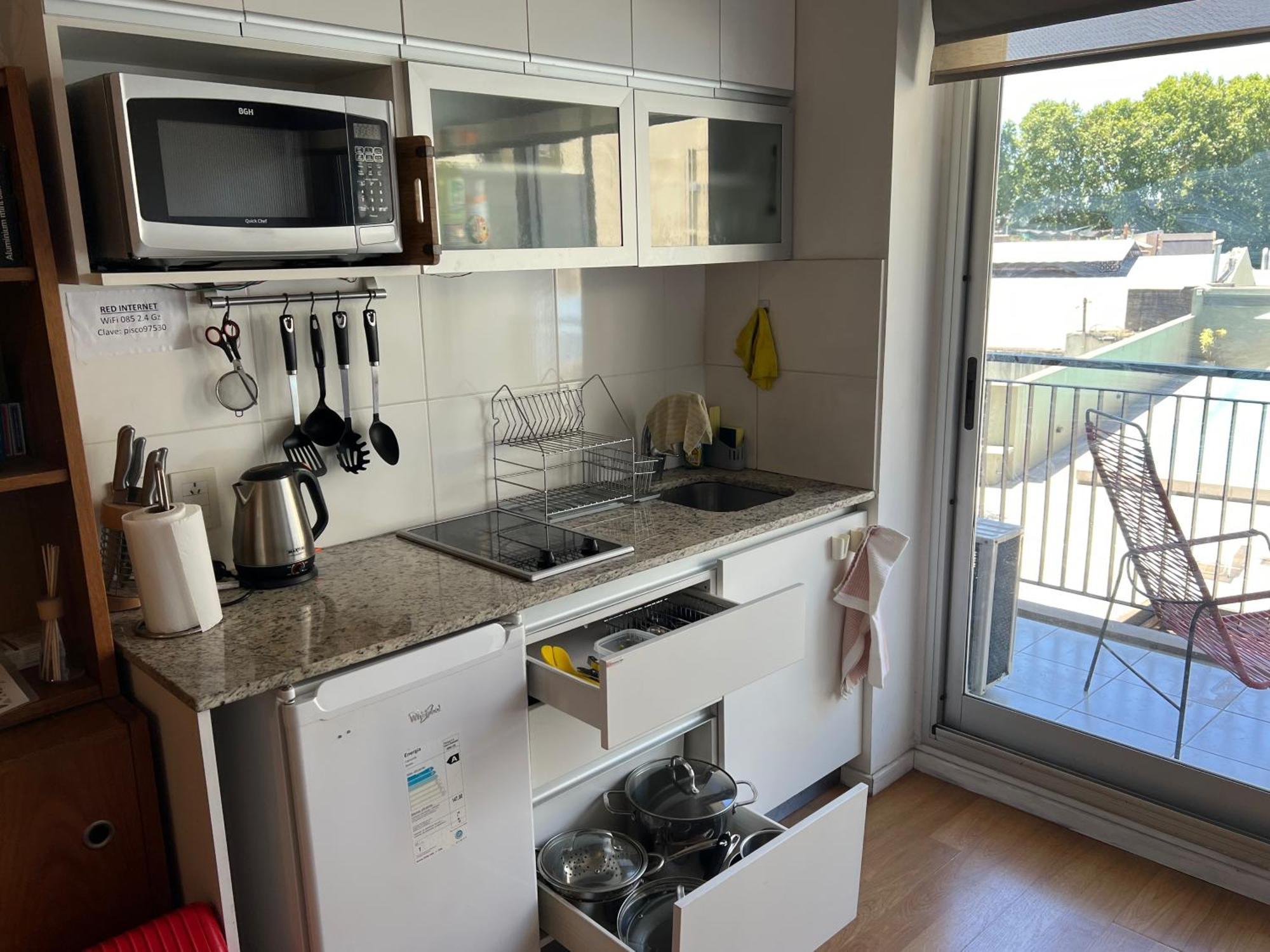 Moderno Estudio, Muy Luminoso Apartamento