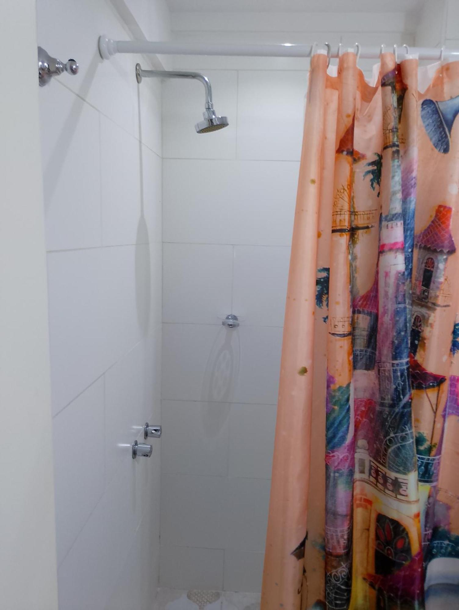 Apartamento 4 Aparts En El Mismo Edificio, Excelente Ubicación *