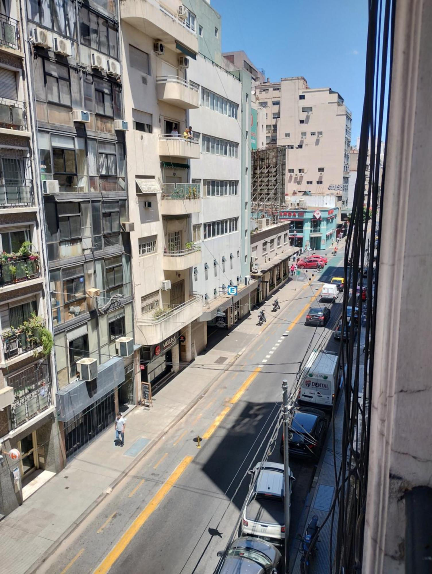 Apartamento Lindisimo Monoambiente A La Calle, En Teatral Caba