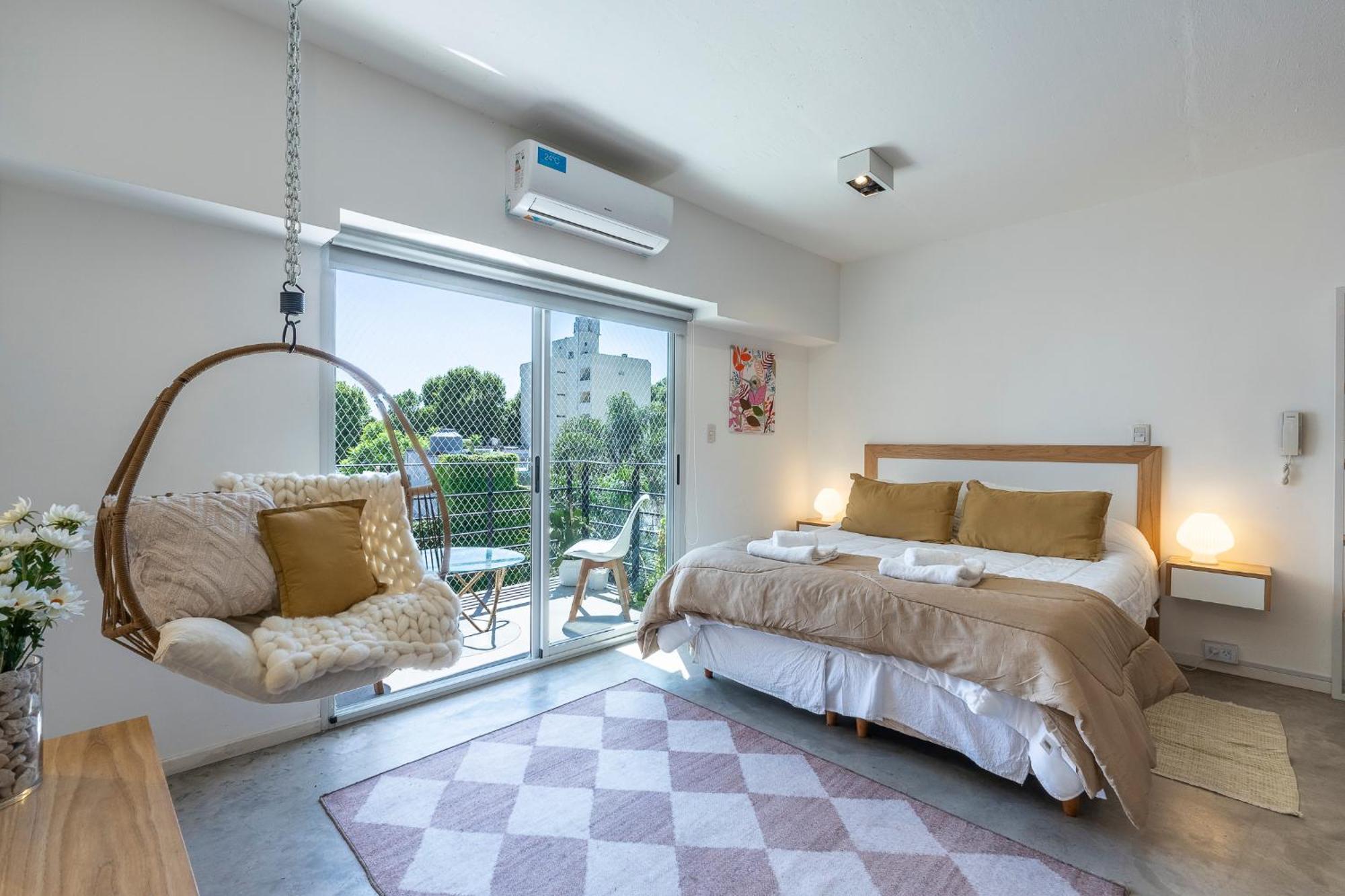Apartamento Luminoso Y Funcional Estudio En Crespo Movistar Arena