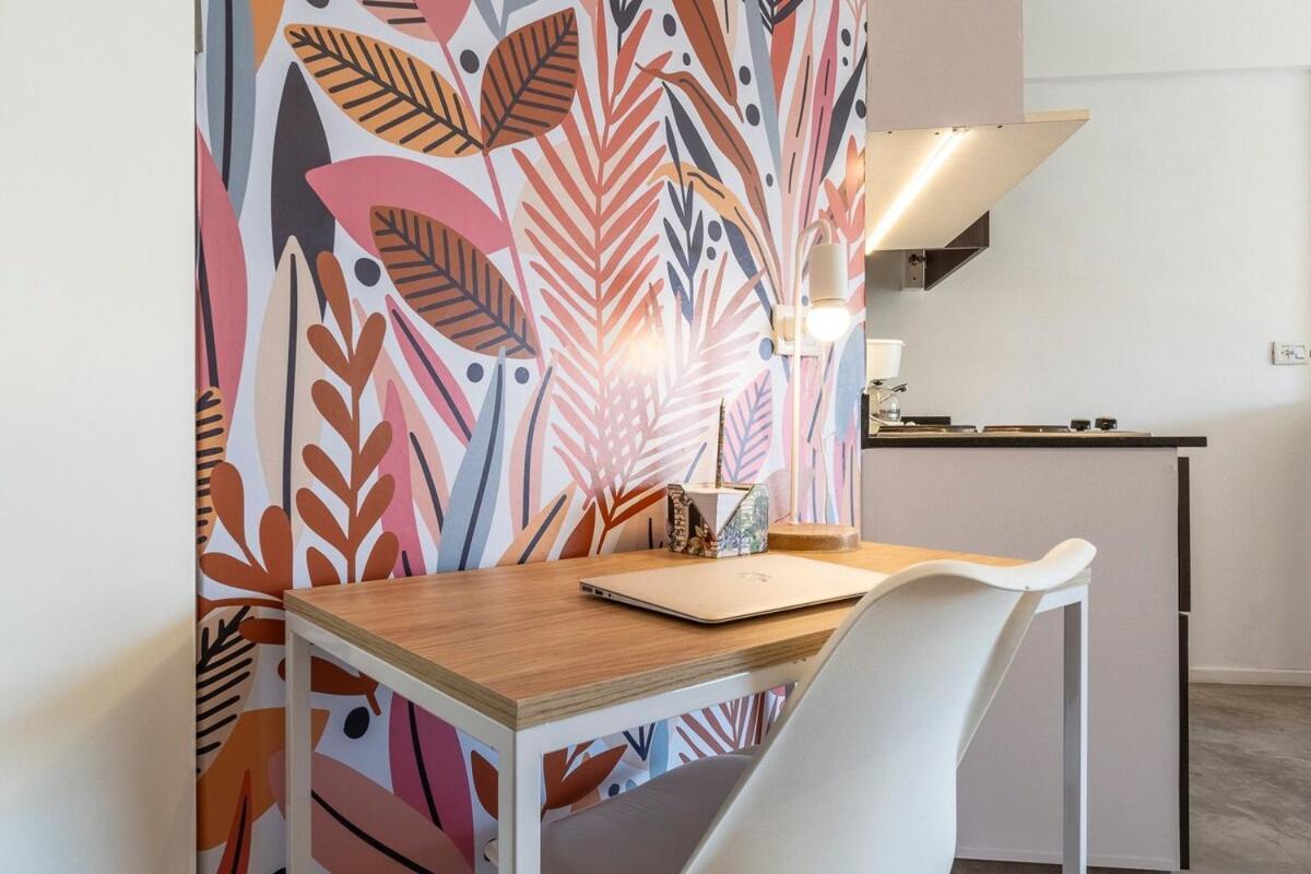 Luminoso Y Funcional Estudio En Crespo Movistar Arena Apartamento