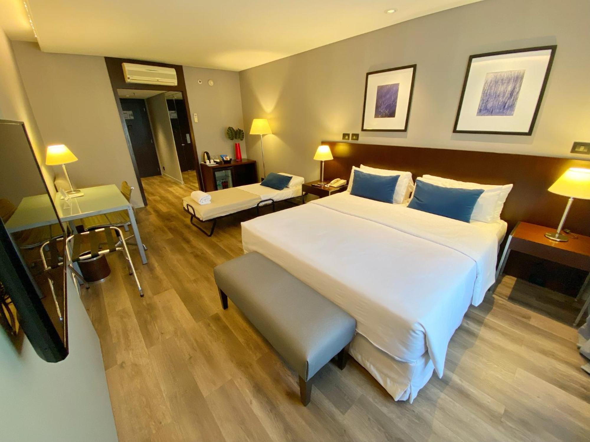 474 Hotel