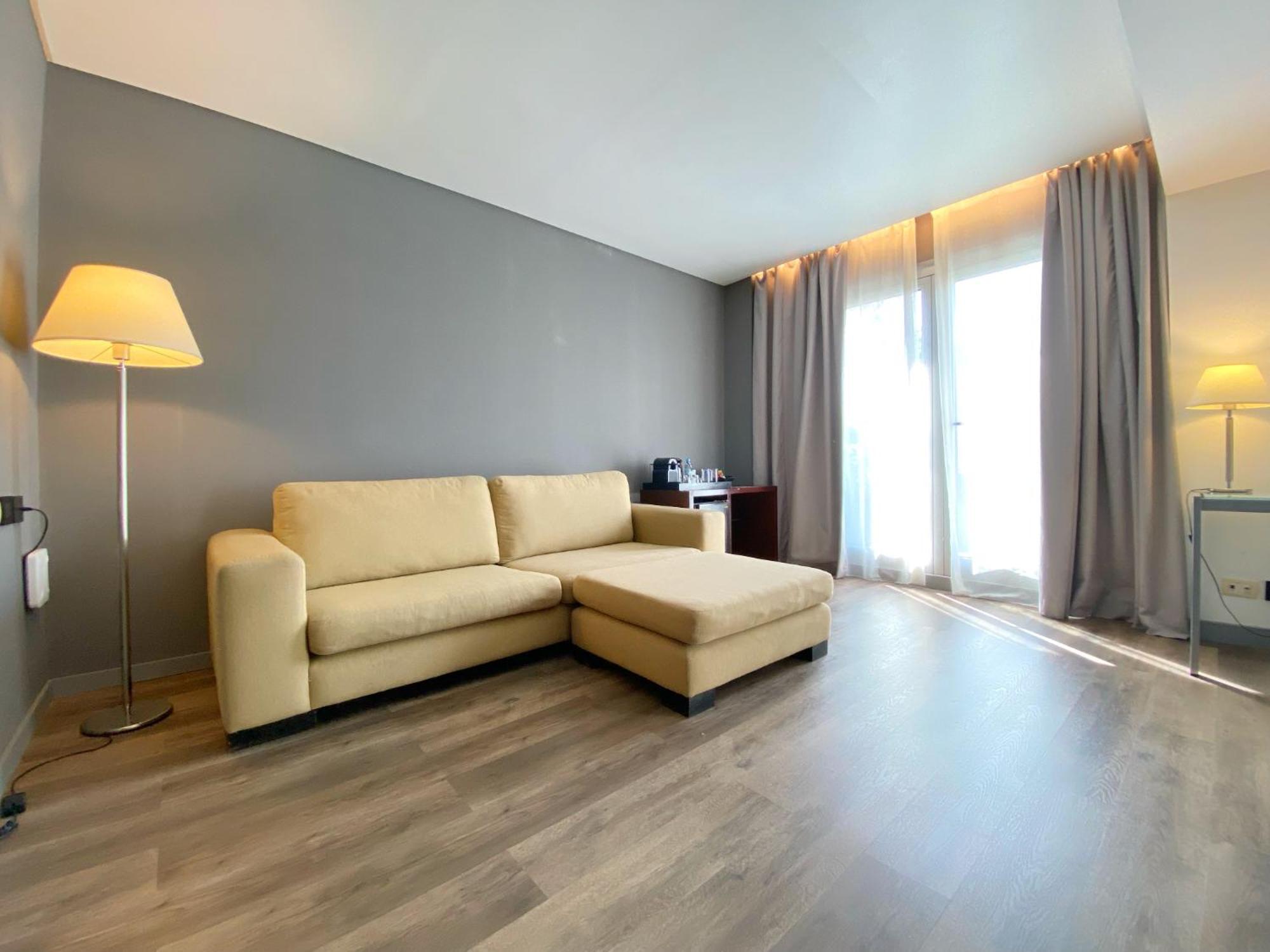 474 Hotel 4*