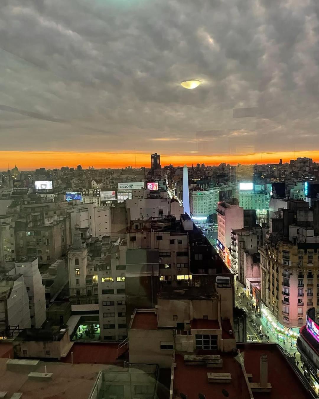 Departamento Cercano Al Obelisco 2112
