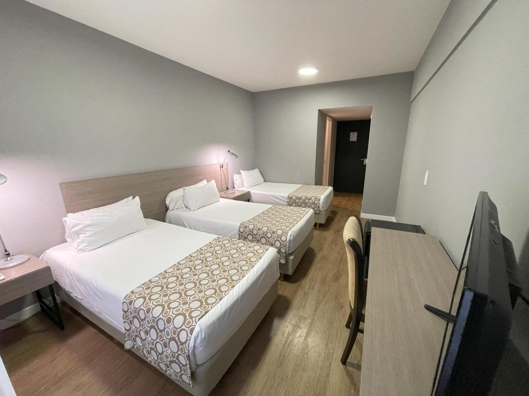 8 De Octubre Hotel Ciudad Autónoma de Buenos Aires