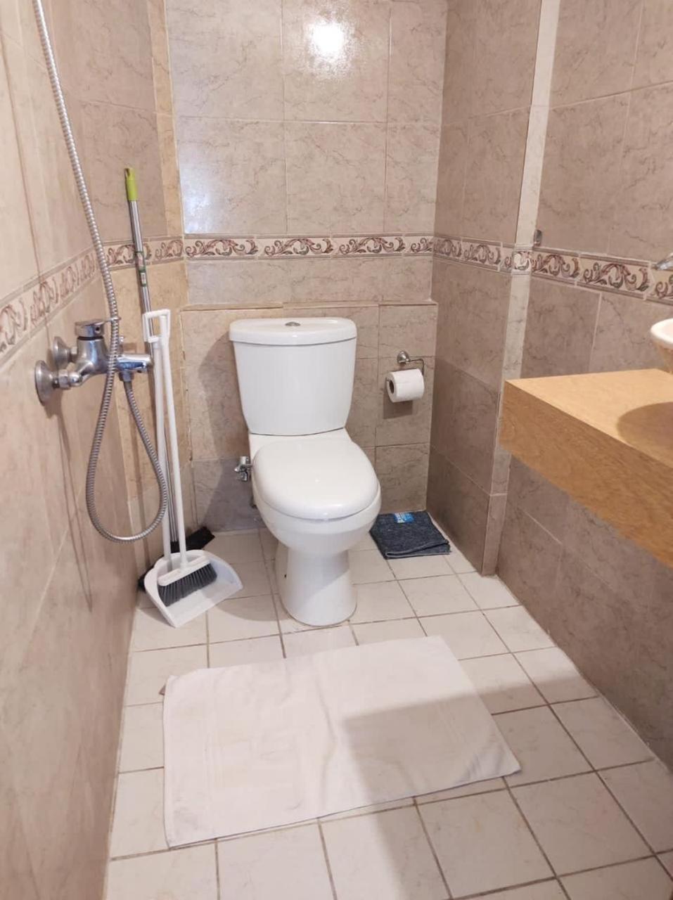 Mono Ambiente En Microcentro De Apartamento *