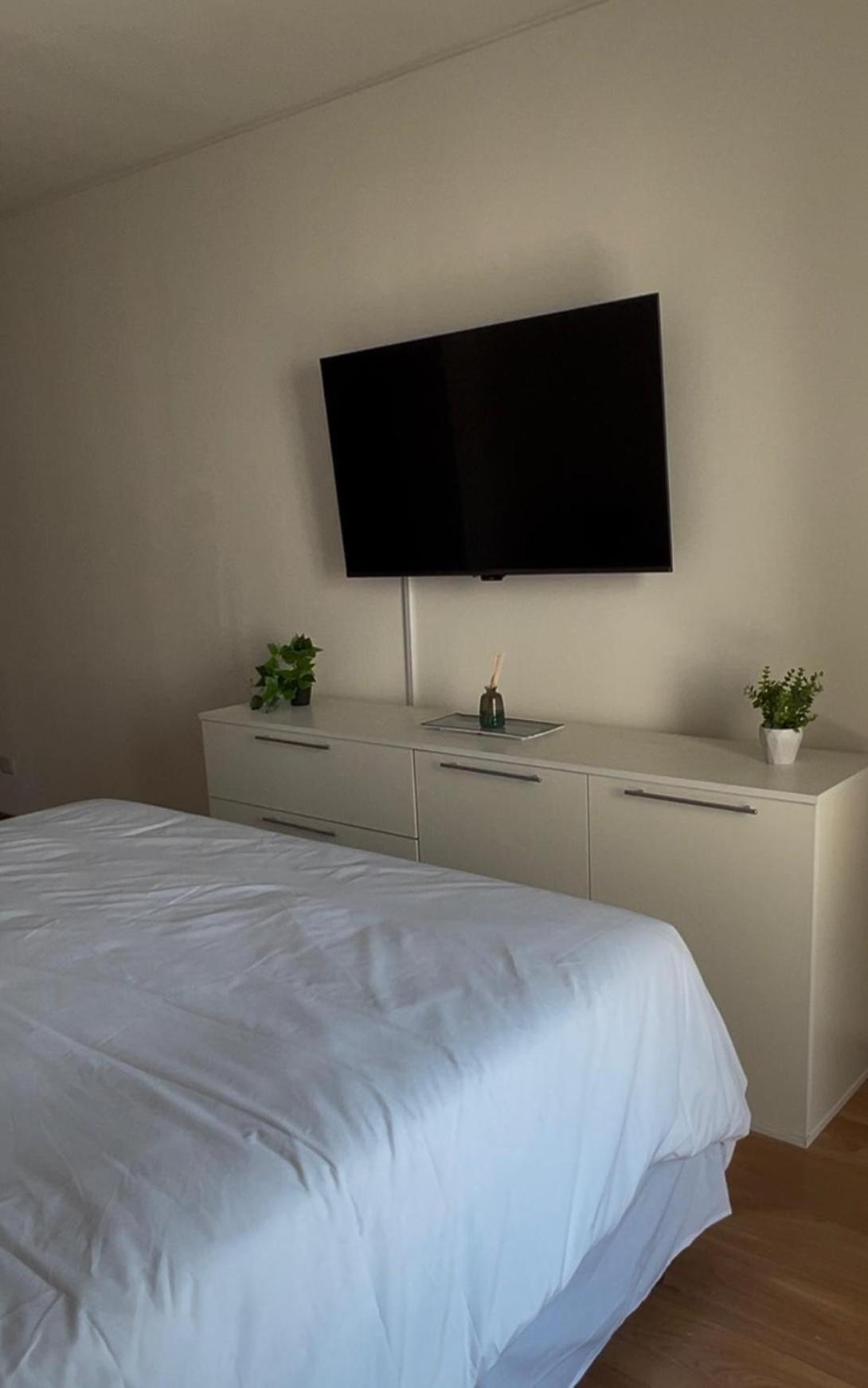 Crespo Con Amenities Apartamento *