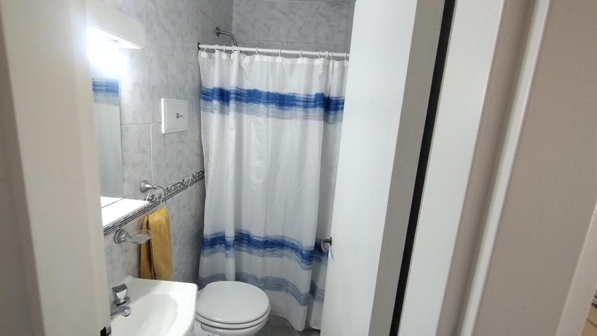 Apartamento Peron Y Gascon Almagro Un Ambiente Amplio Y Luminoso - Alquilerenbaires *