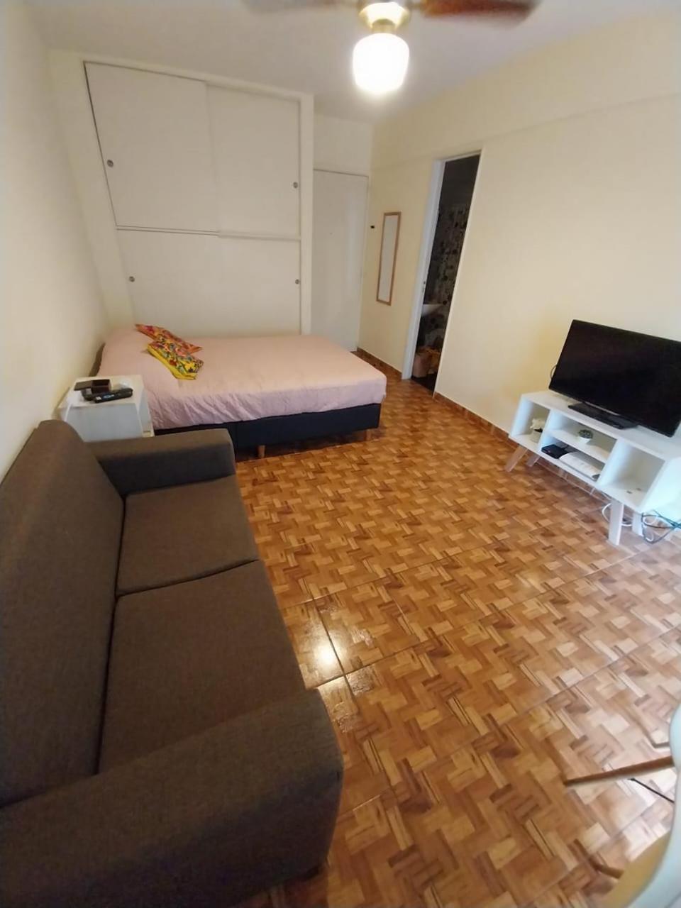 Centro ,comodo Monoambiente Sobre Avenida Callao Apartamento *
