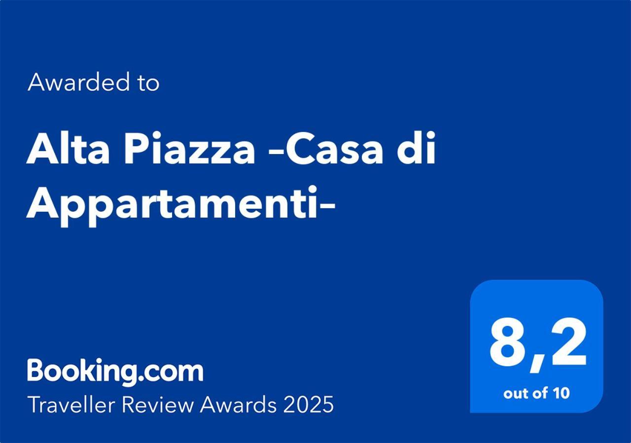 Apartamento Alta Piazza -casa Di Appartamenti- *