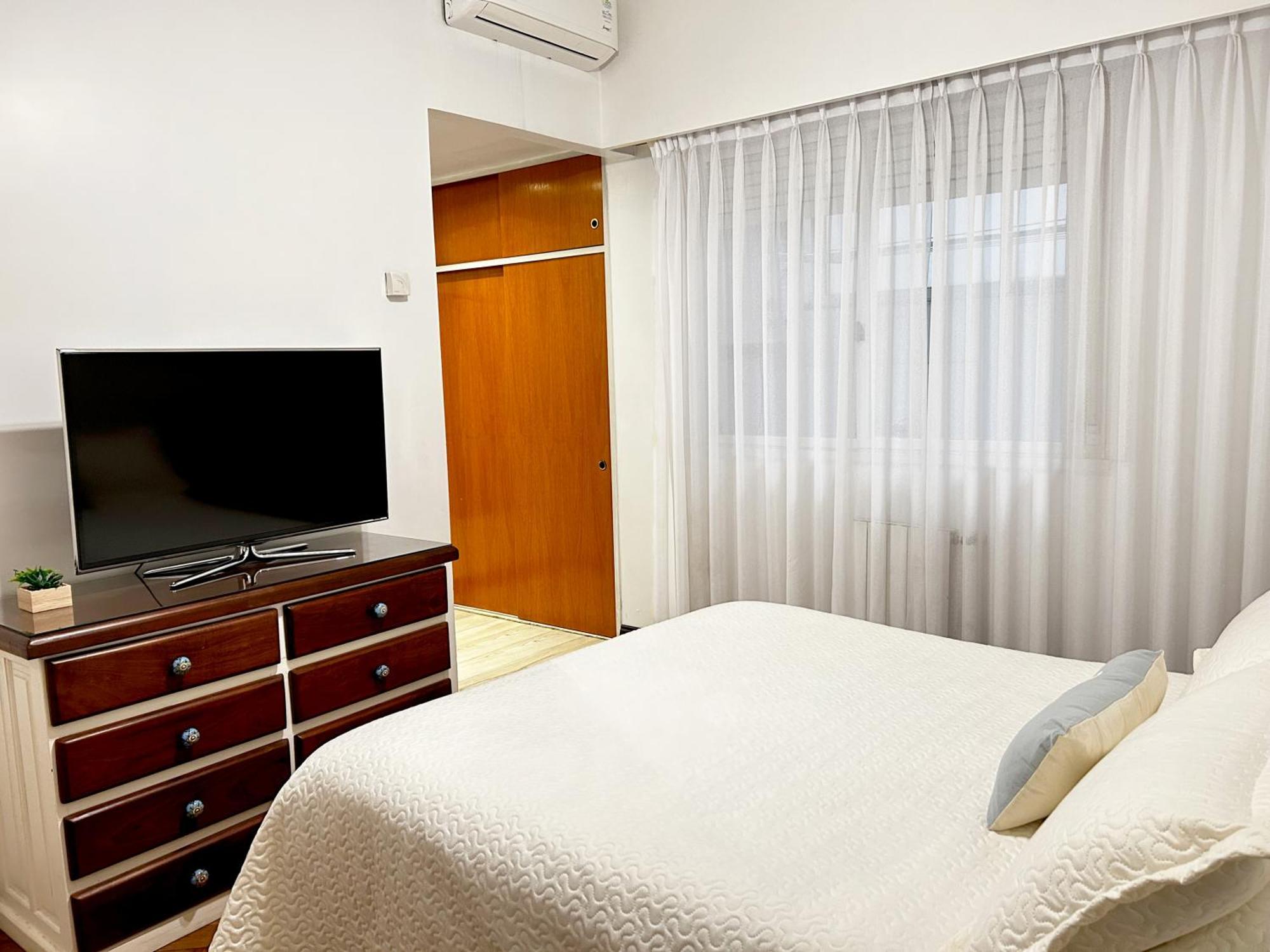 Apartamento Gran Departamento Que Puede Alojar Hasta 7 Personas En La Mejor Zona De Recoleta Sobre Callao 3d *