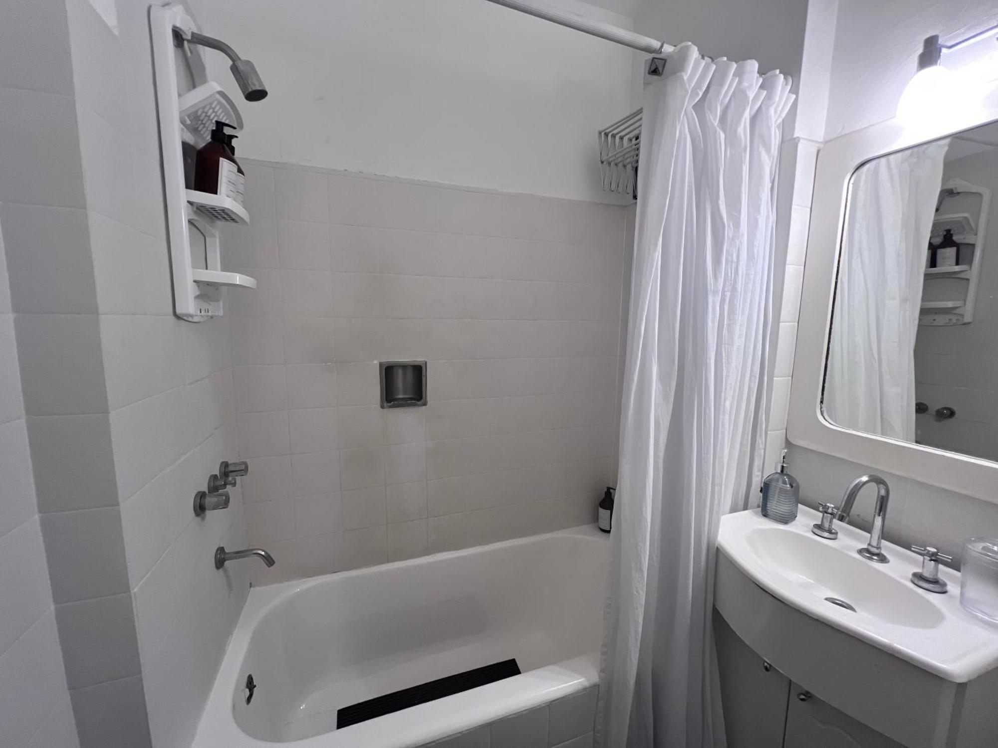 Recoleta Excelente Departamento De 3 Ambientes *