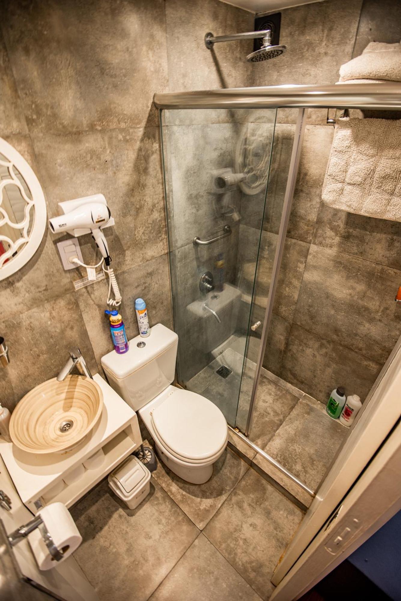 Duplex En Centro Històrico Y Turìstico Sobre Av. De Mayo Apartamento