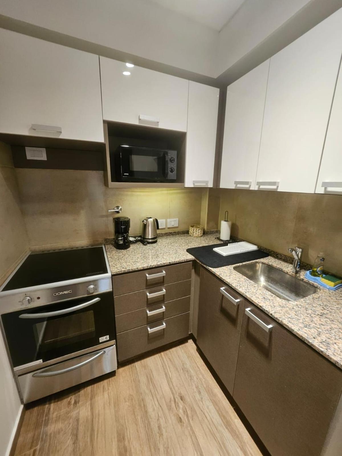 Apartamento Amplio Y Hermoso Departamento En *