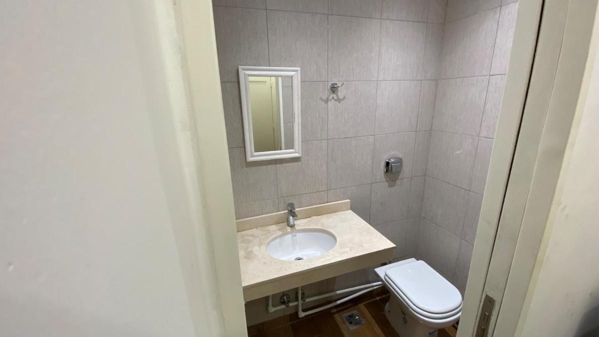 Apartamento Balcon Overlooking The Obelisco!
