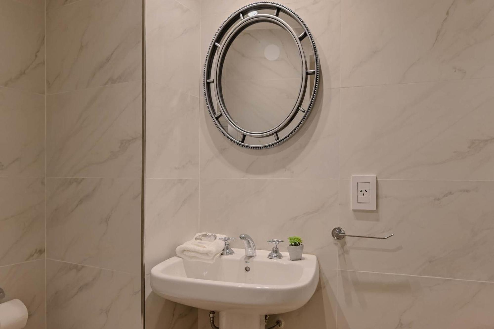 Mansion Mitre 'd' - 4 Pax Gym & Jacuzzi *