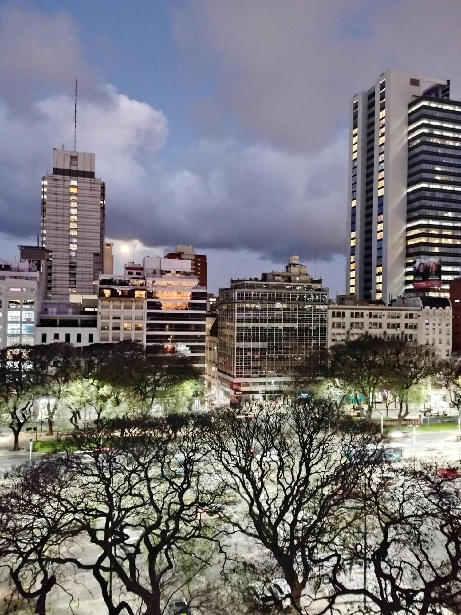 En 9 De Julio Cerca Del Obelisco Ciudad Autónoma de Buenos Aires