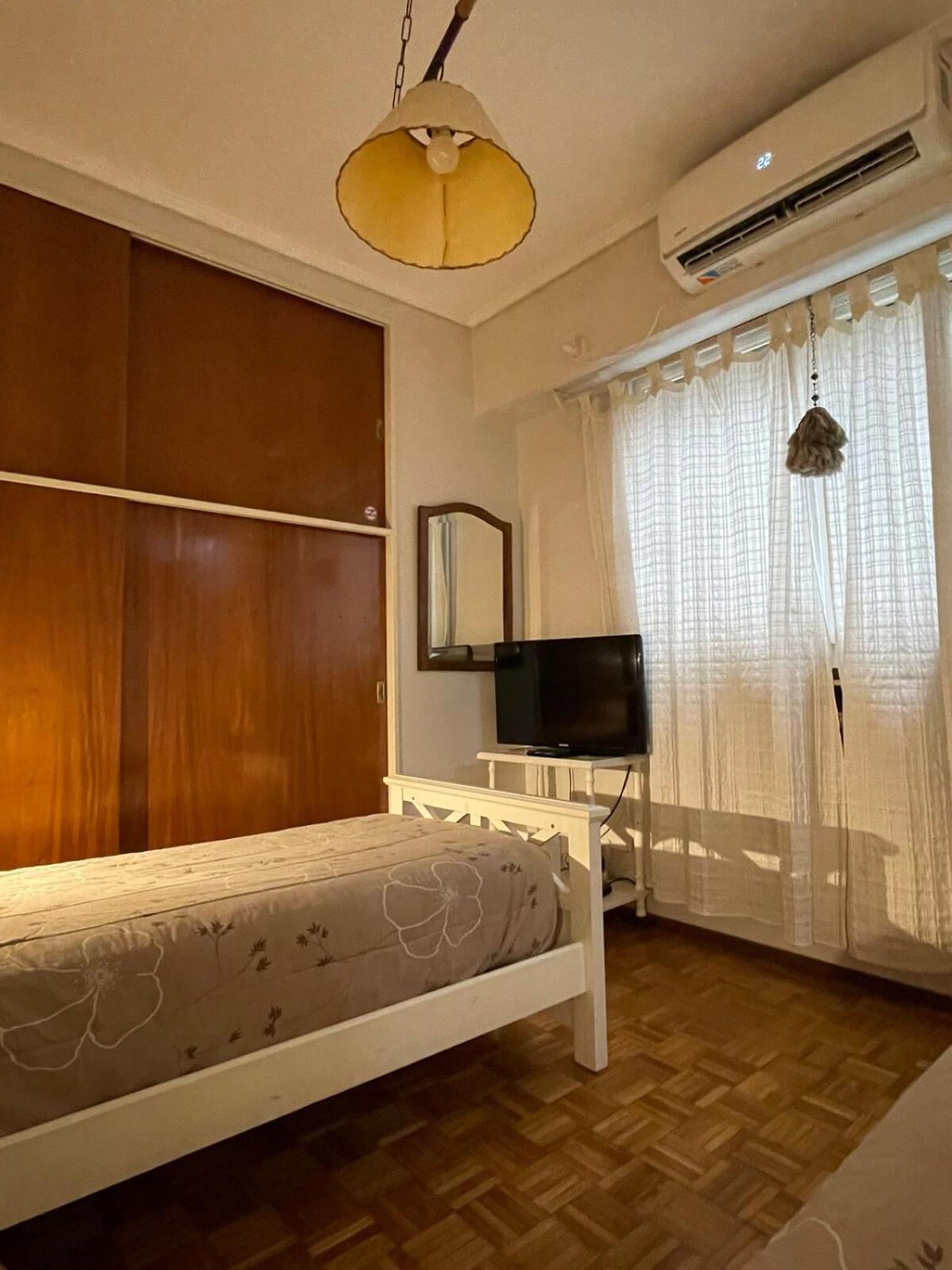 Y Espacioso Departamento En Recoleta Apartamento