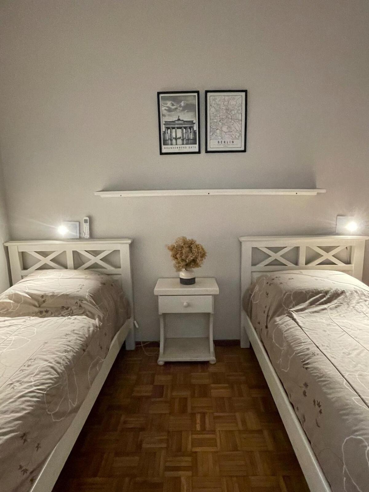 Apartamento Y Espacioso Departamento En Recoleta *
